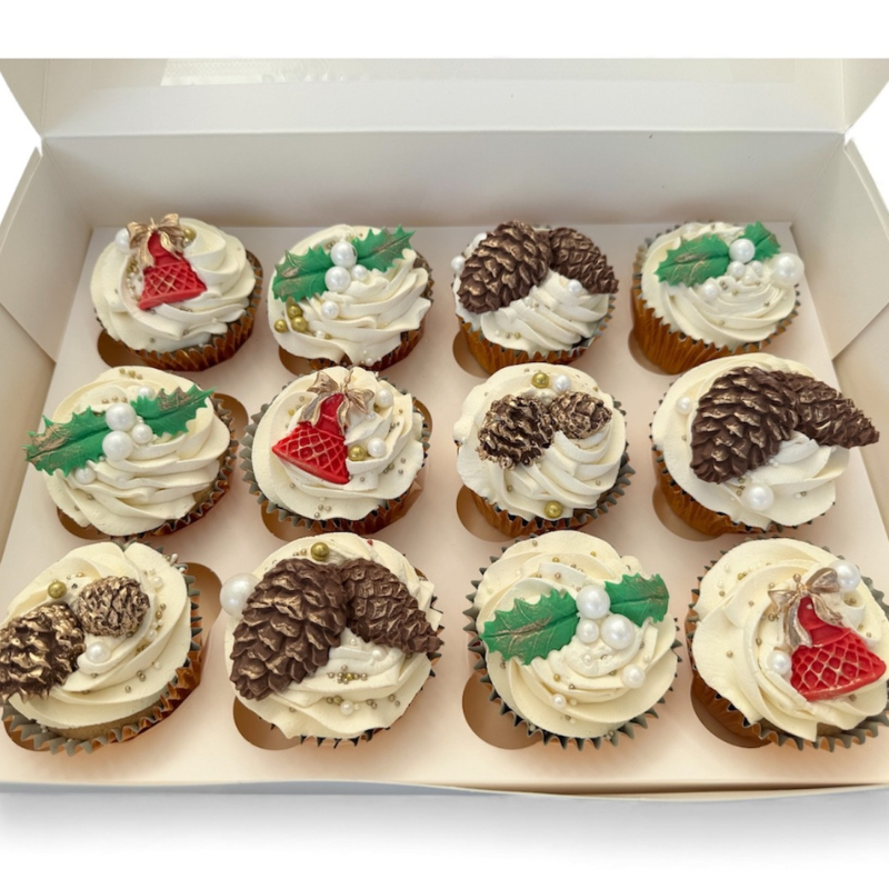 Luxury Christmas Cupcakes